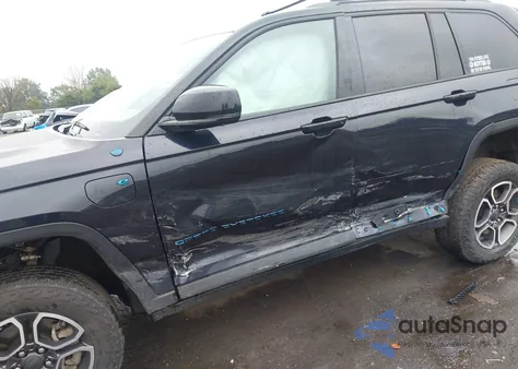 2022 Jeep Grand Cherokee 4Xe Trailhawk 4X4 from USA, damaged, VIN 1C4RJYC69N8758267